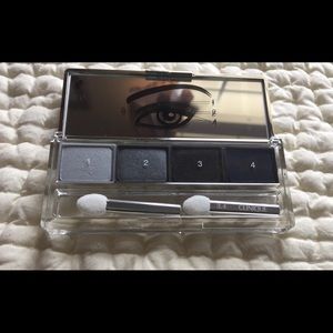 Clinique All about shadow quad -Smoke and Mirrors